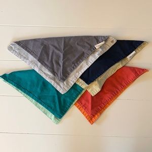 Set of 4 Muslin Bibs